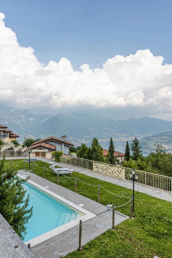 La Dolce Vita - Vista Lago E Piscina Parzanica 외부 사진