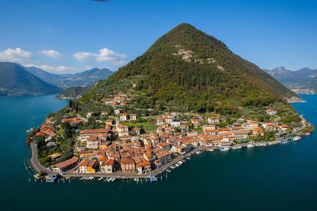 La Dolce Vita - Vista Lago E Piscina Parzanica 외부 사진